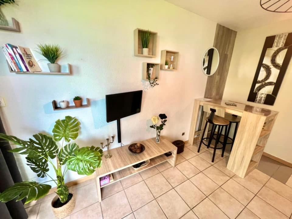 Joli Studio Cosy, Vue Magnifique Et Terrasse Privee Gerardmer Exterior photo